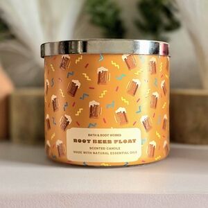 Root Beer Float 3 Wick Candle by Bath and Body Works